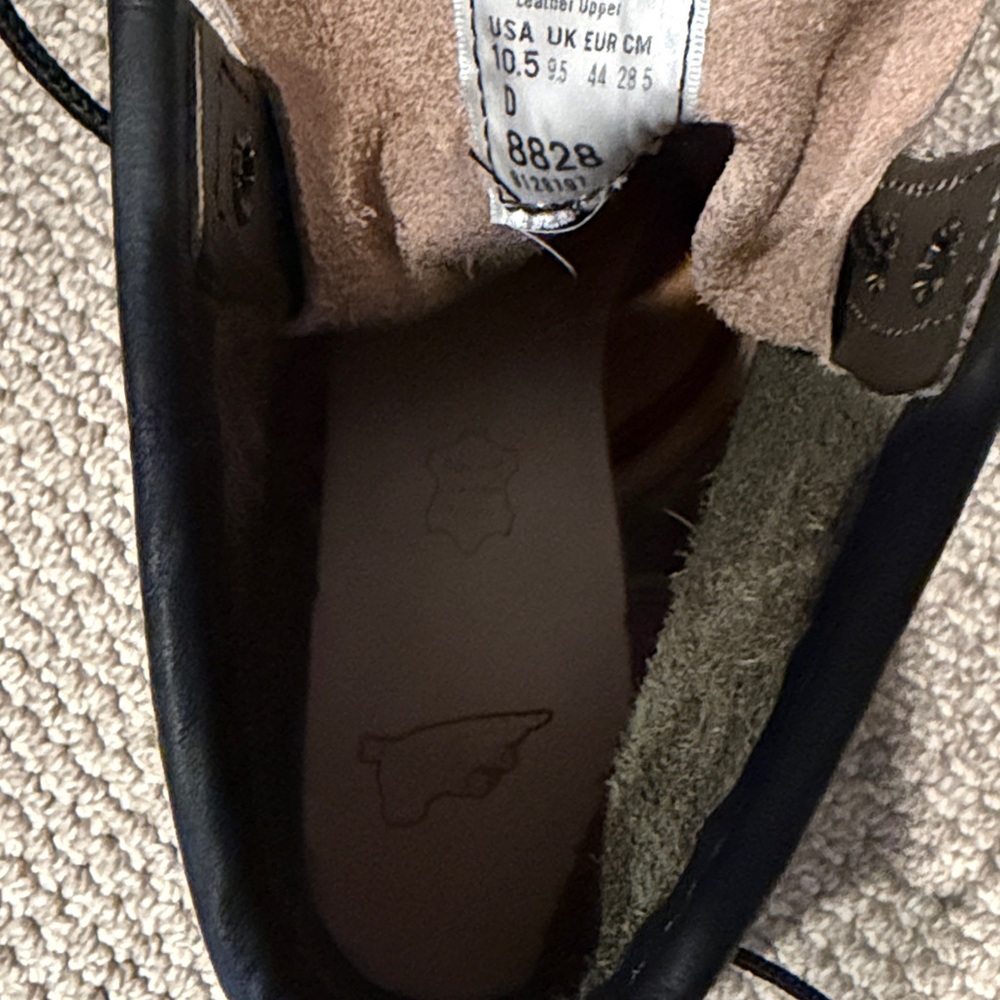 Red Wing 8828 Moc Toe Alpine Portage - Picture 3 of 8